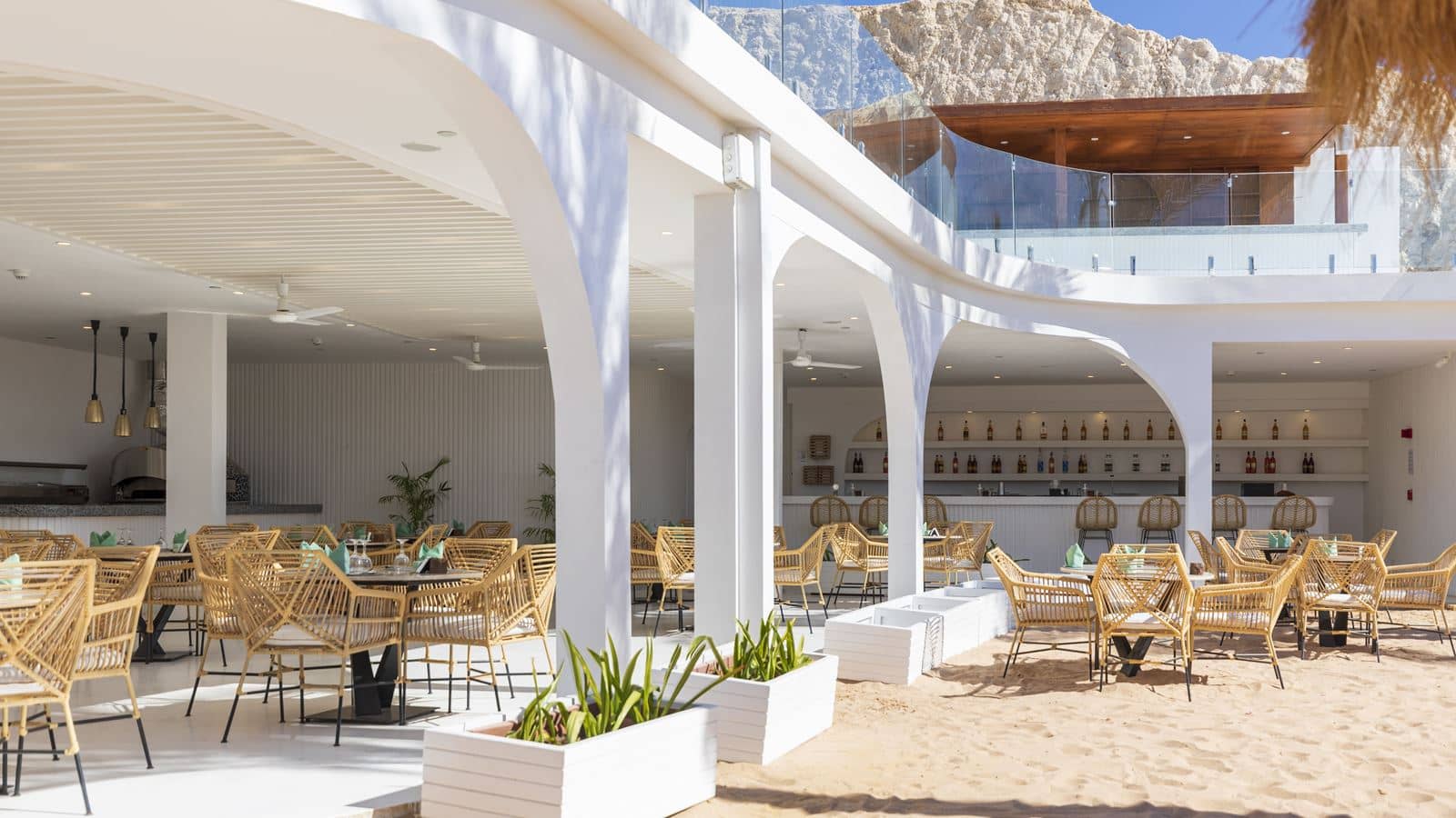 restaurants-elia-restaurant