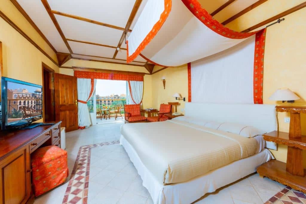 rooms-family-room