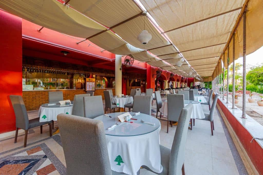 restaurants-restaurants