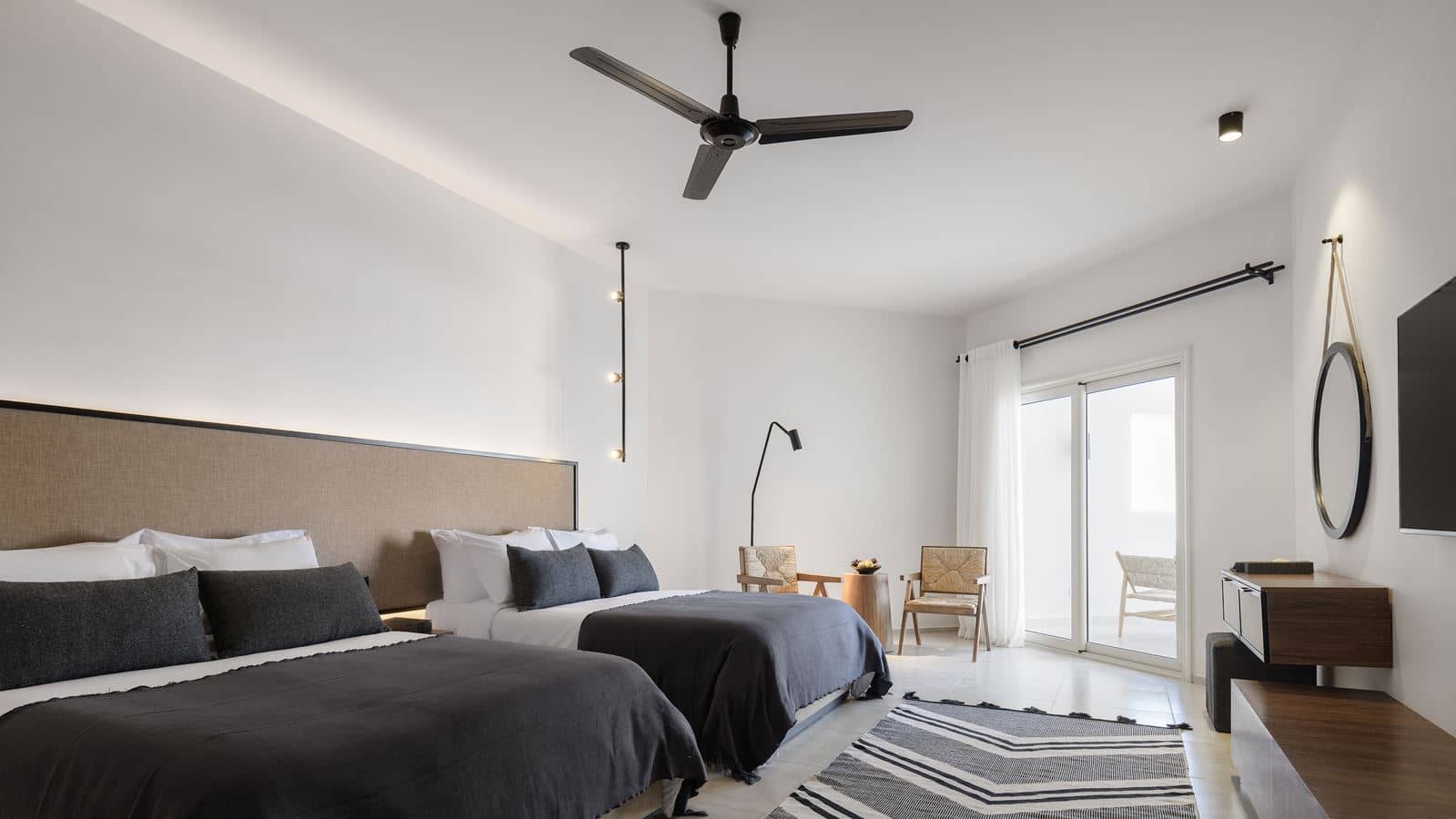 rooms-deluxe-twin-room-garden-view