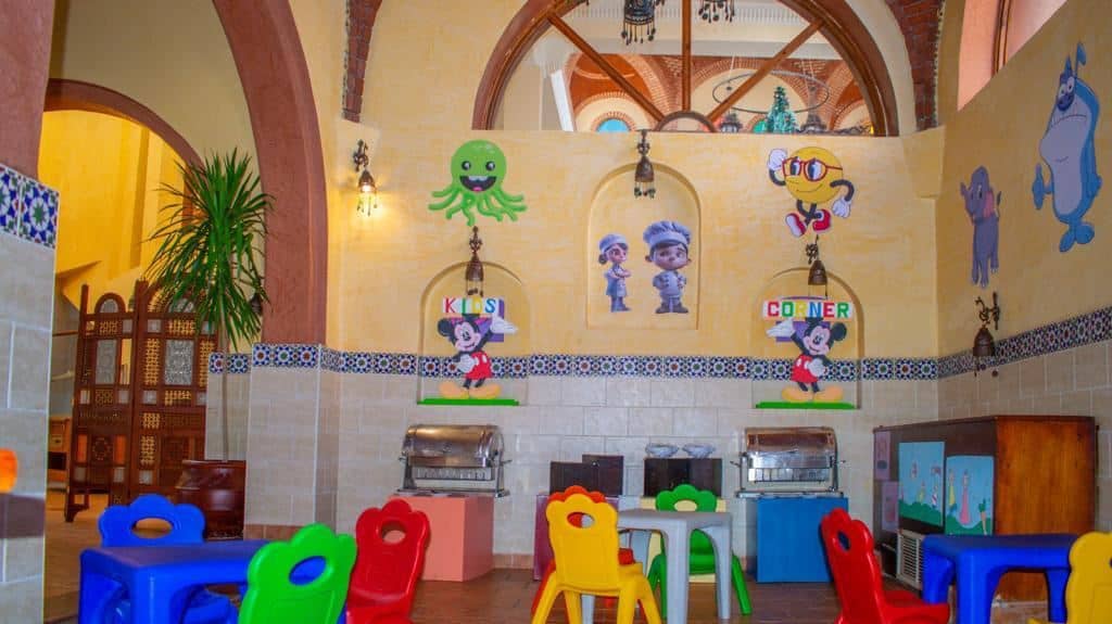 restaurants-main-restaurant