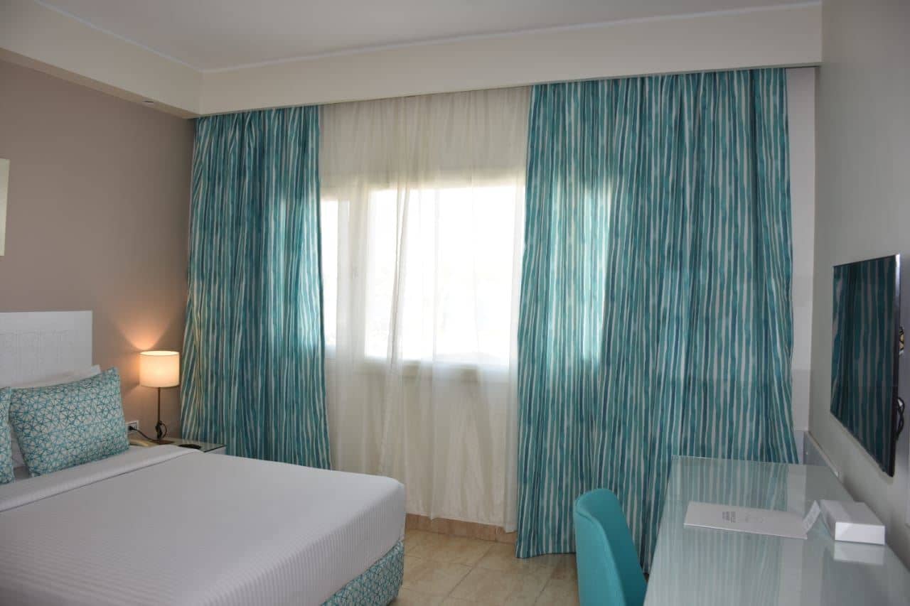 rooms-family-room