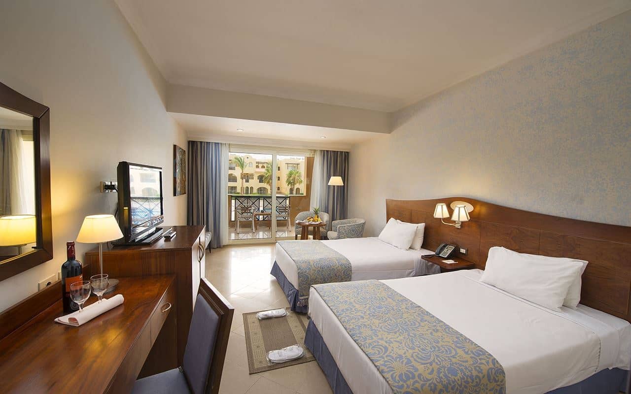 rooms-family-room