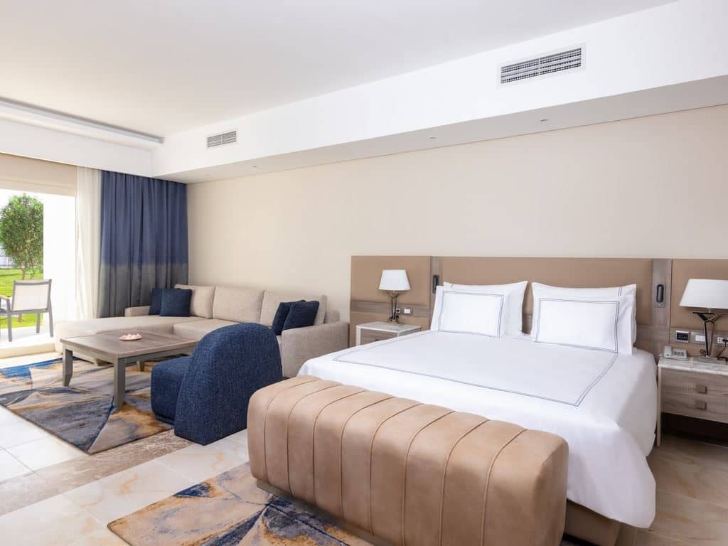 rooms-junior-suite-blue-planet