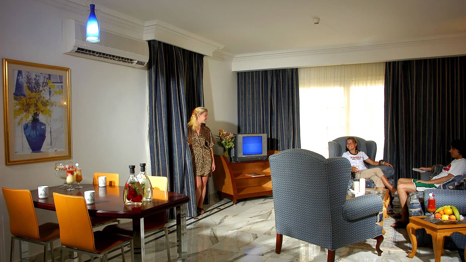 rooms-deluxe-rooms