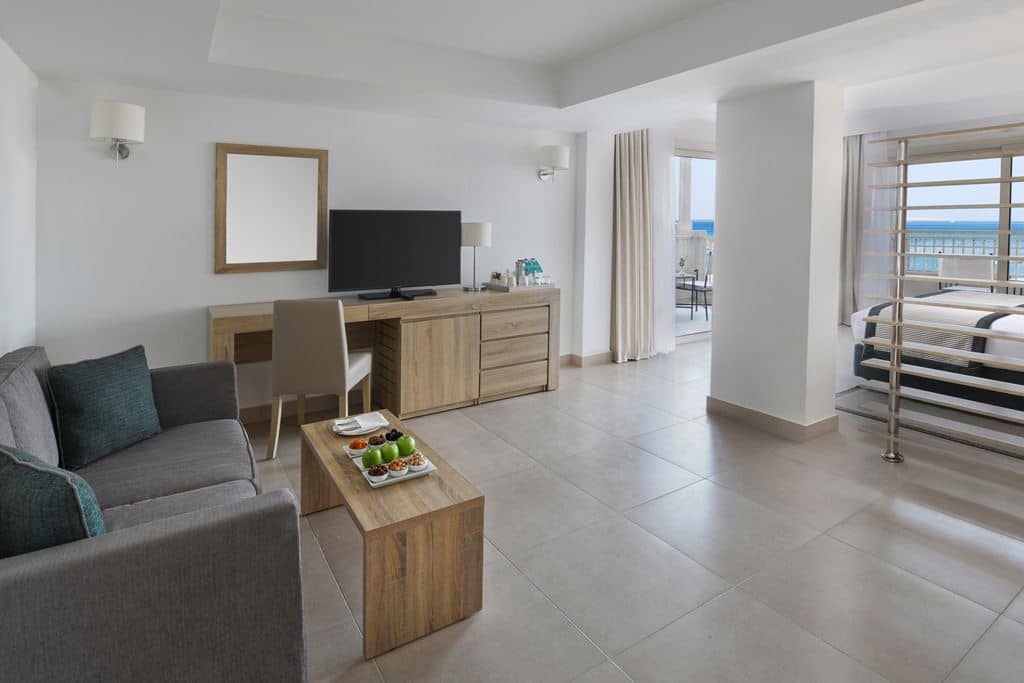 rooms-executive-suite