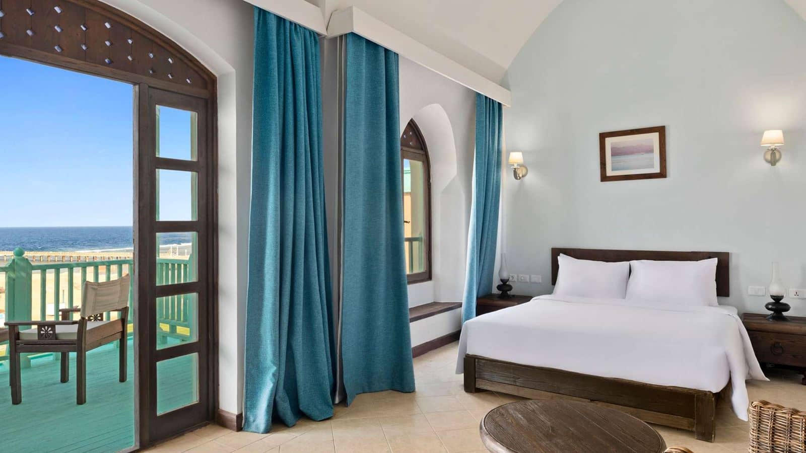 rooms-superior-partial-sea