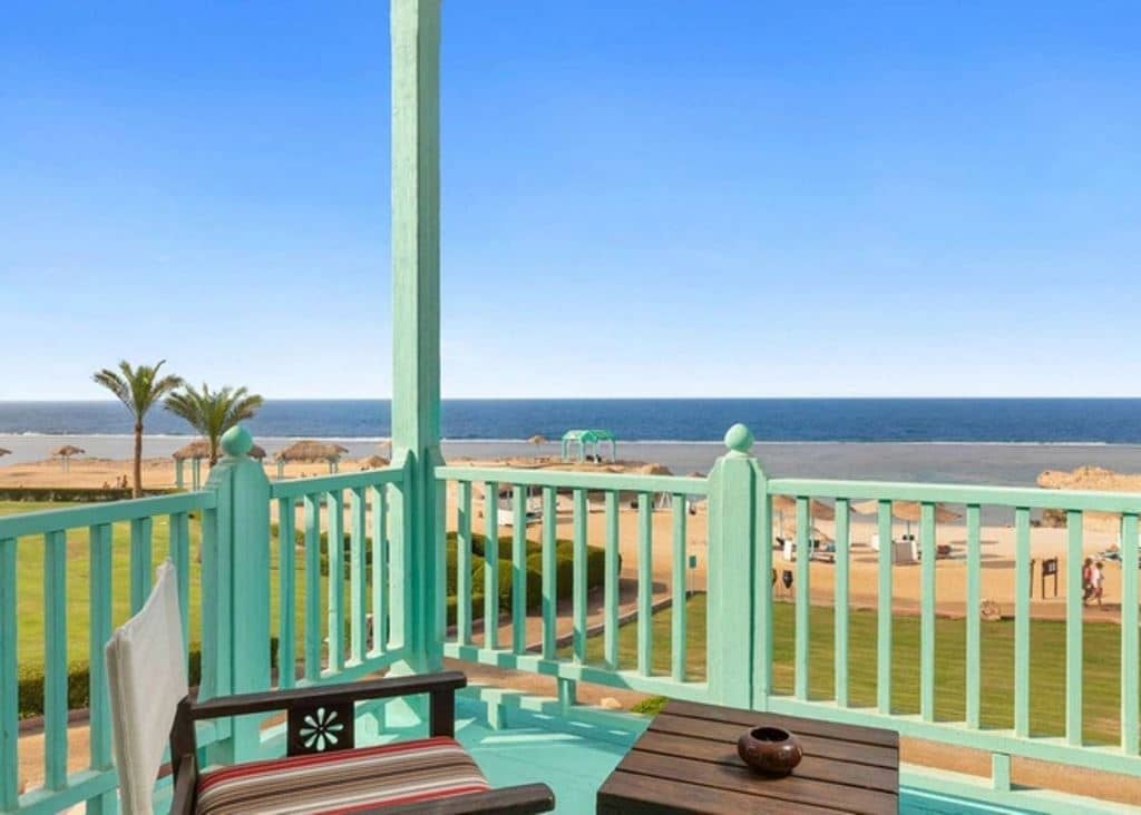 rooms-premium-beach-view