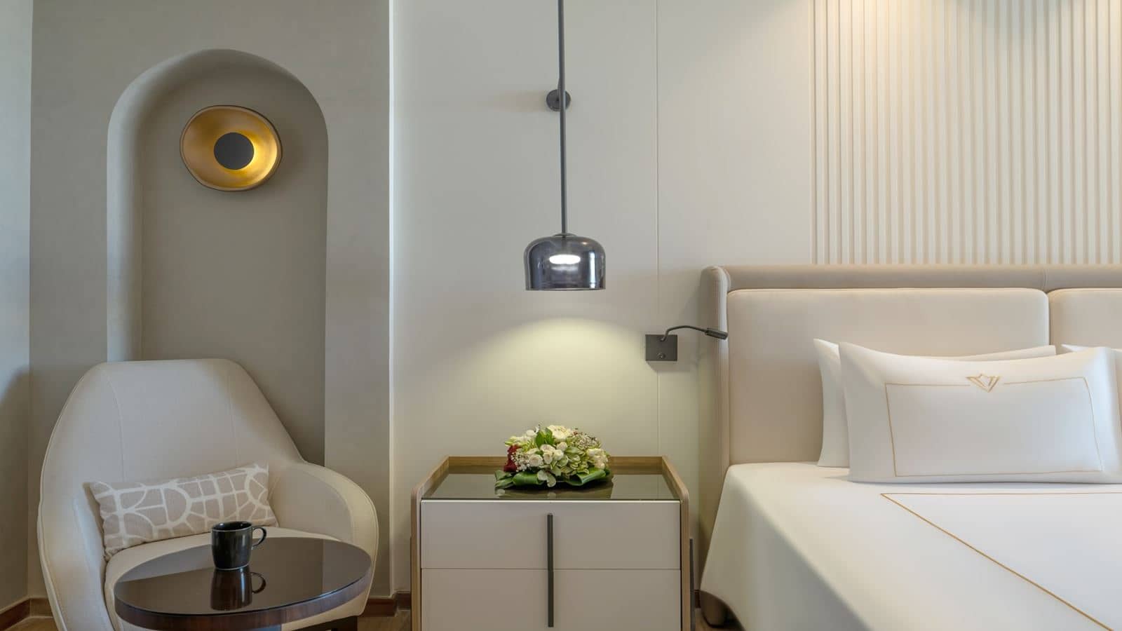 rooms-superior-room