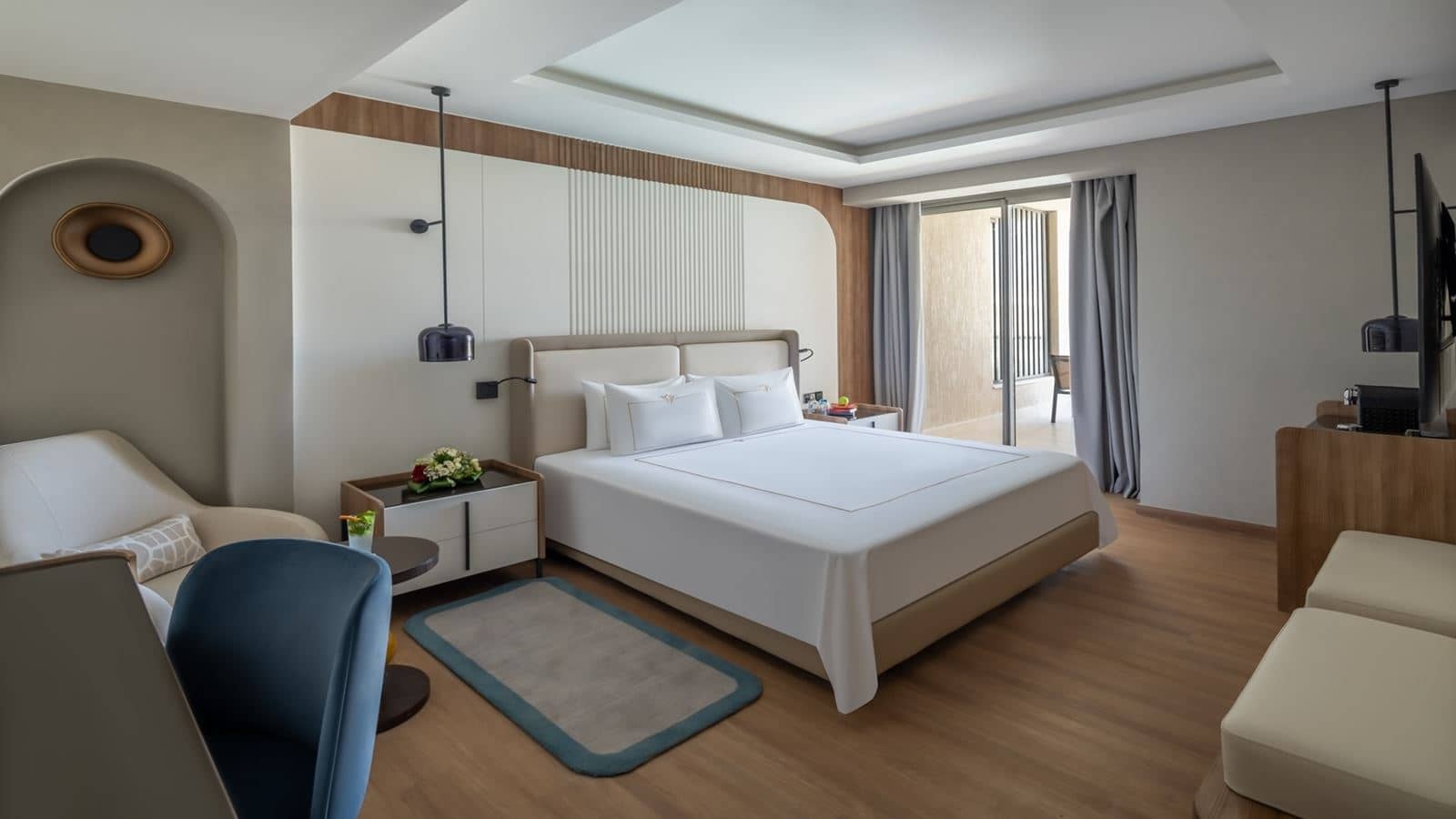 rooms-superior-room