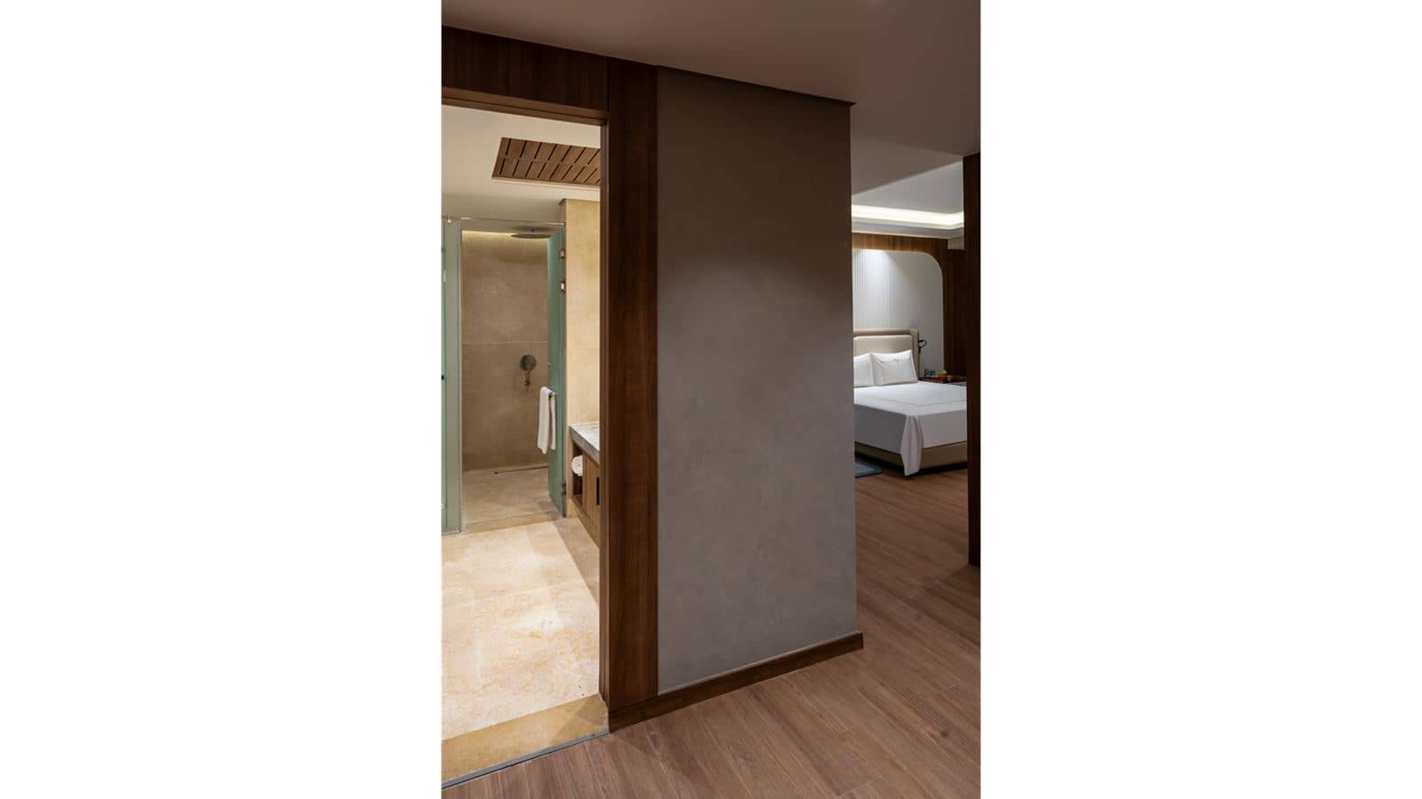 rooms-superior-room