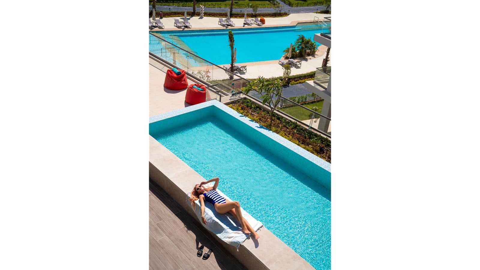 rooms-twobedroom-skyline-suite-with-infinity-pool