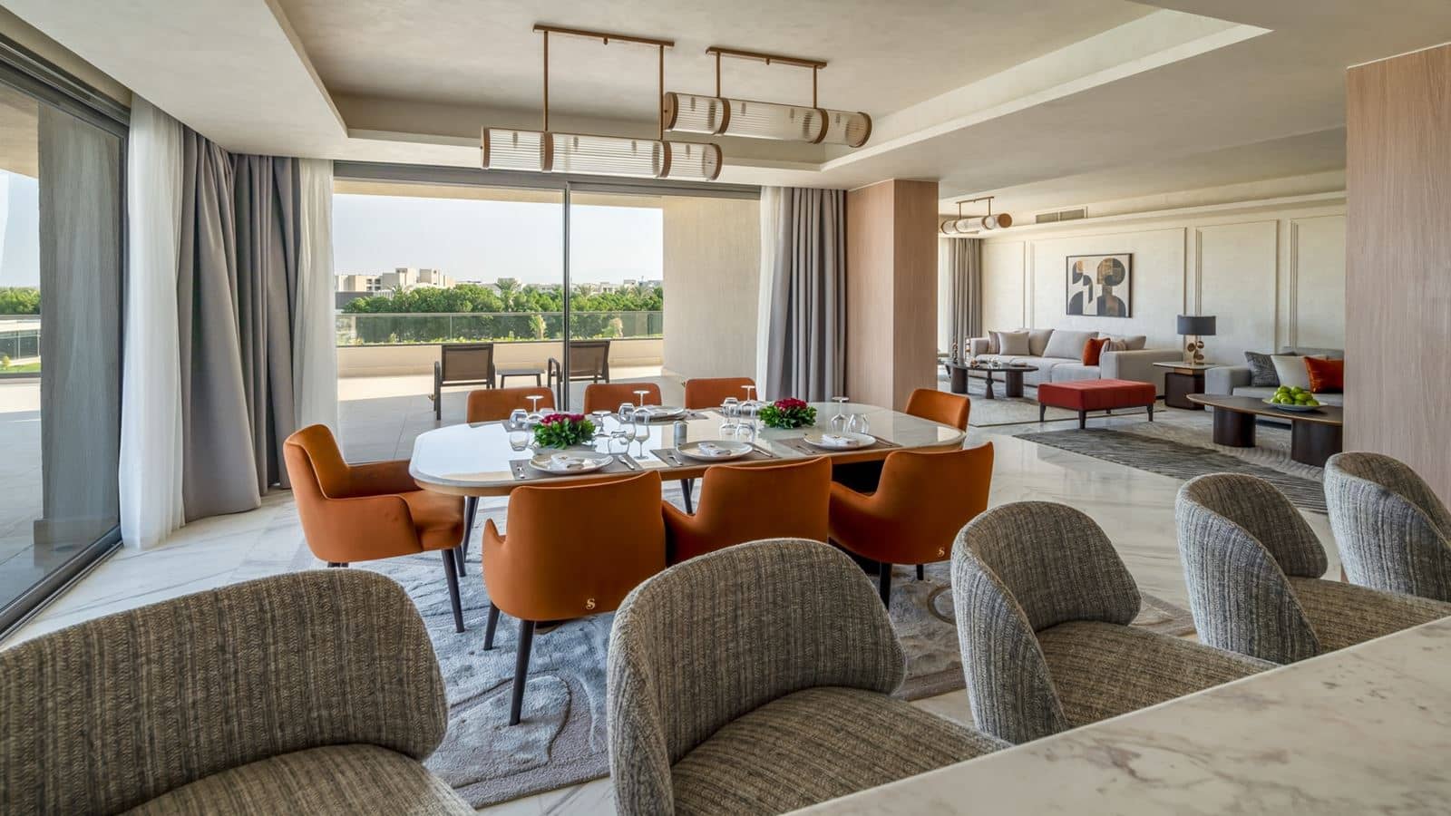 rooms-twobedroom-skyline-suite-with-infinity-pool