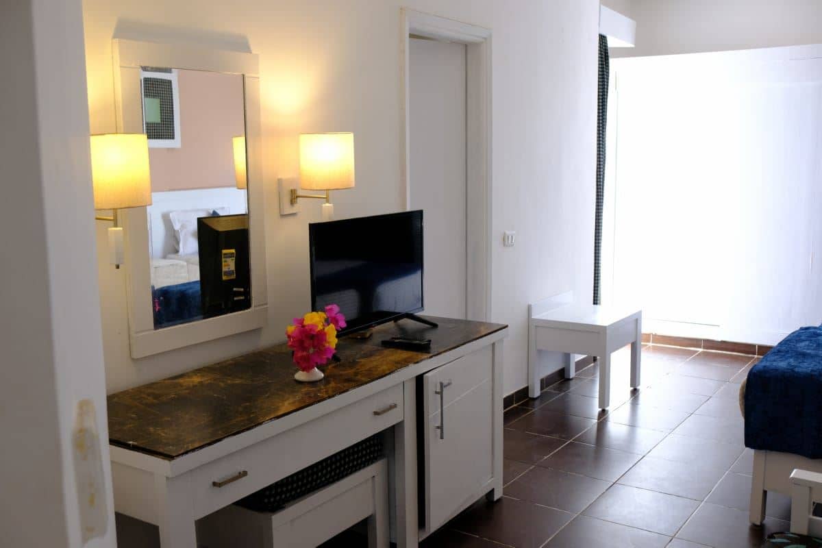 rooms-standard-room