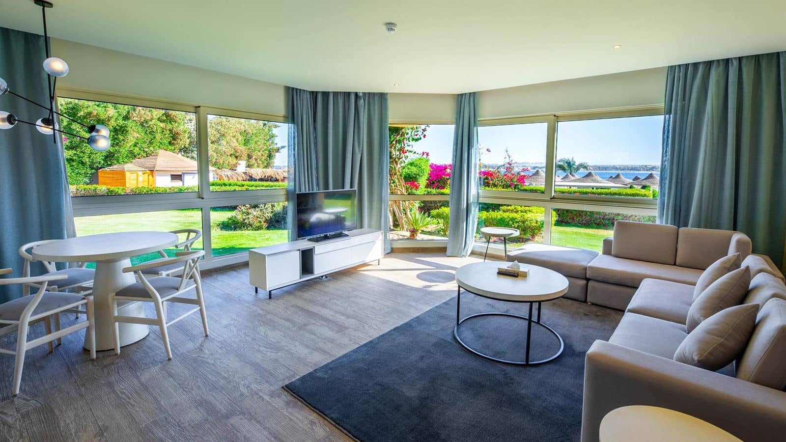 rooms-royal-suite