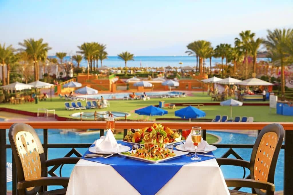 restaurants-restaurants