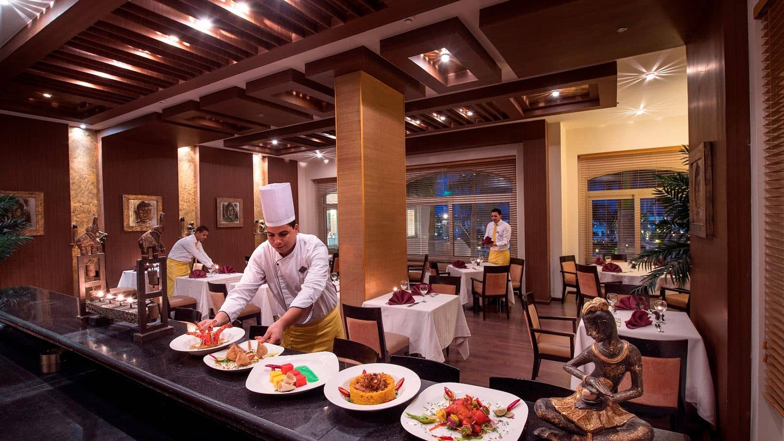 restaurants-little-delhi