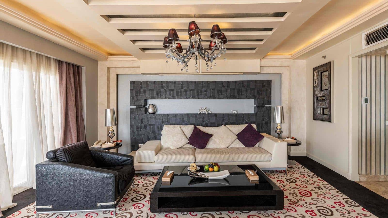 rooms-royal-suite