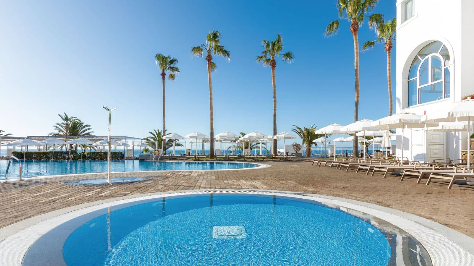 pools-outdoor-childrens-pool