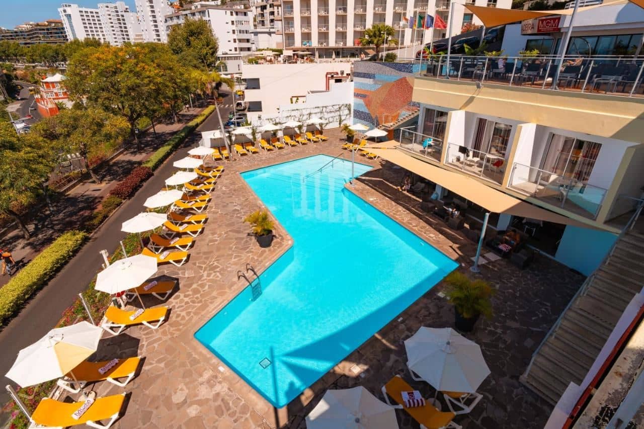 pools-pools