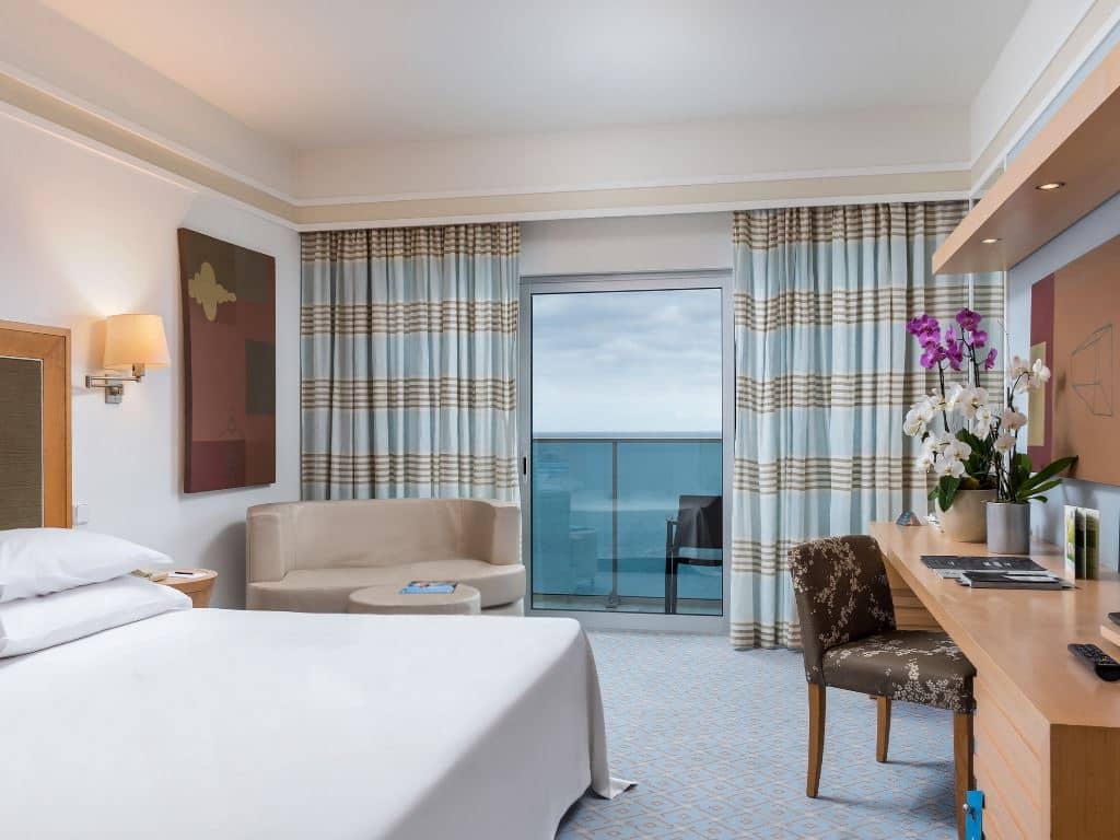 rooms-classic-superior