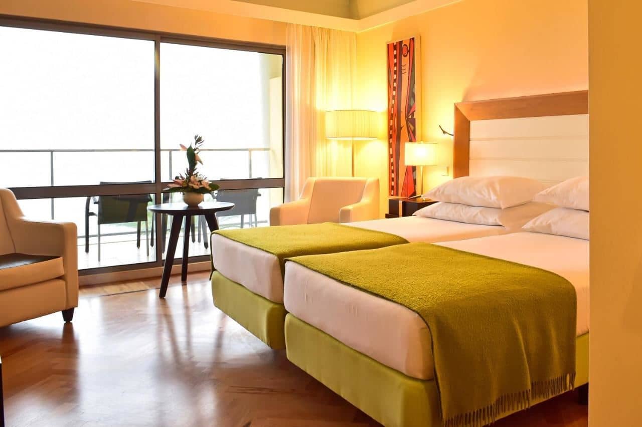 rooms-classic-twin-promenade-view--1-floor