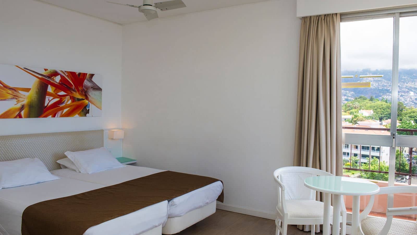 rooms-double-room-with-balcony