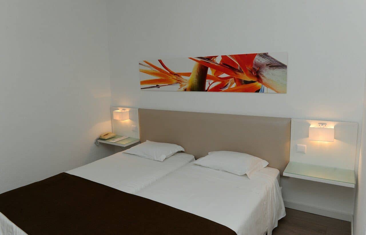 rooms-standard-double-room--sea-view