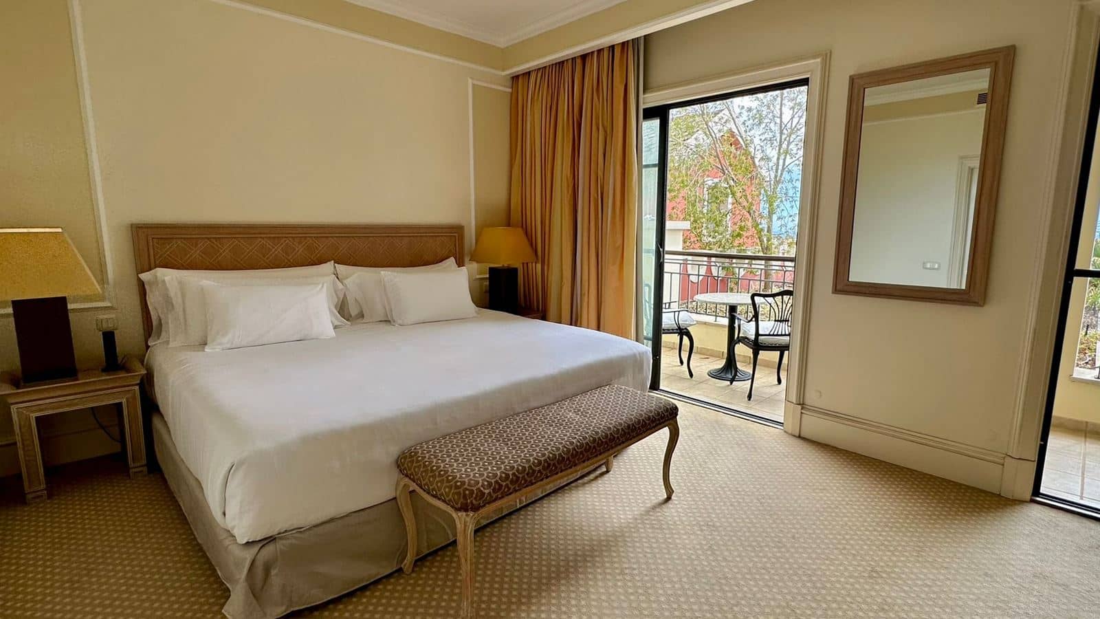 rooms-junior-suite