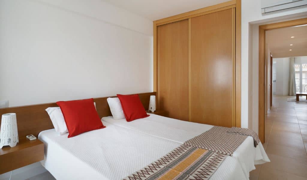 rooms-ap--1-bedaptsuperior-plus-sunset