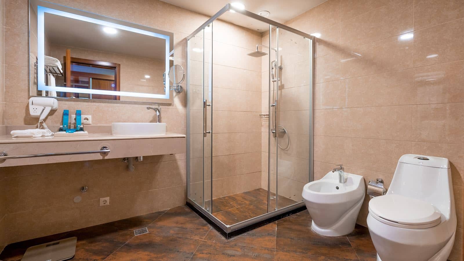 rooms-deluxe-room