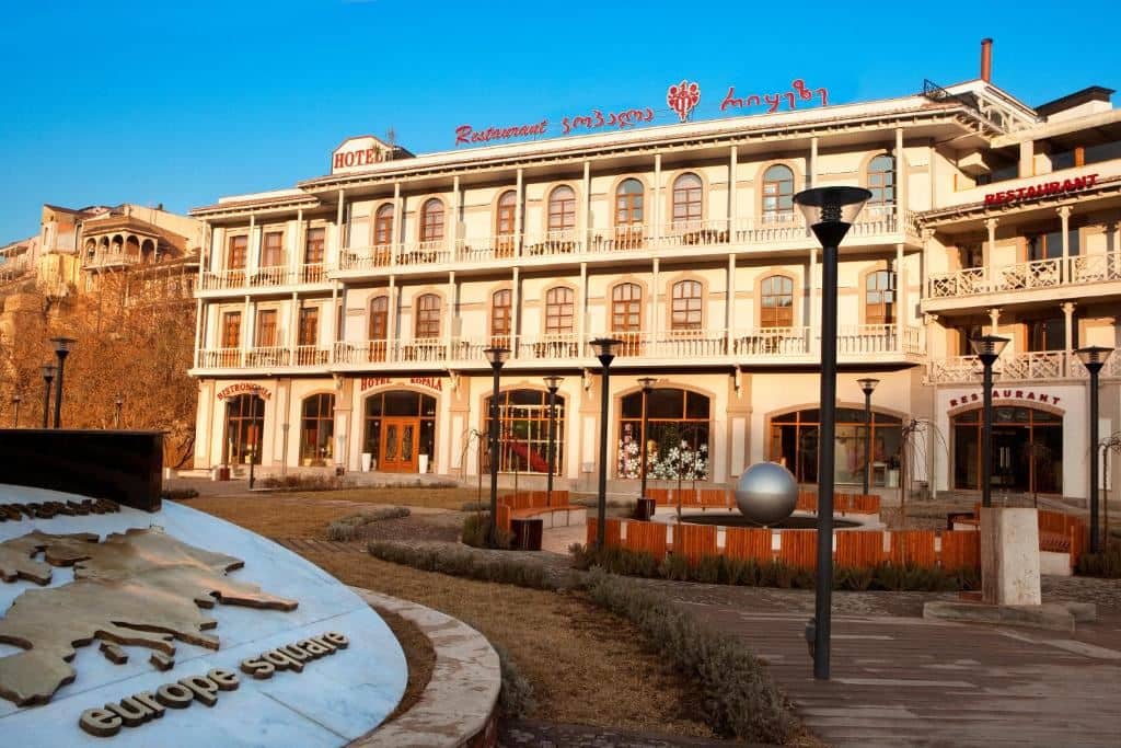 general-main-building