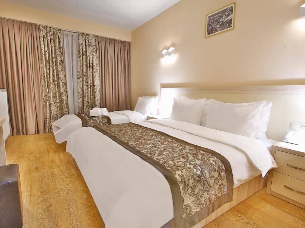 rooms-trpl