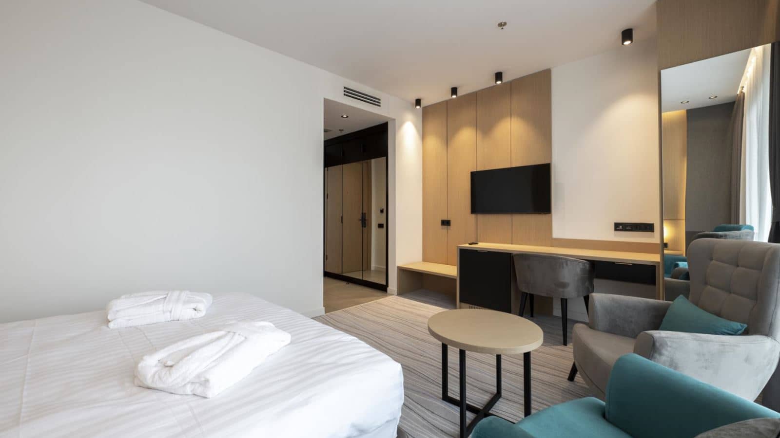 rooms-std-dbltwn-sea-view