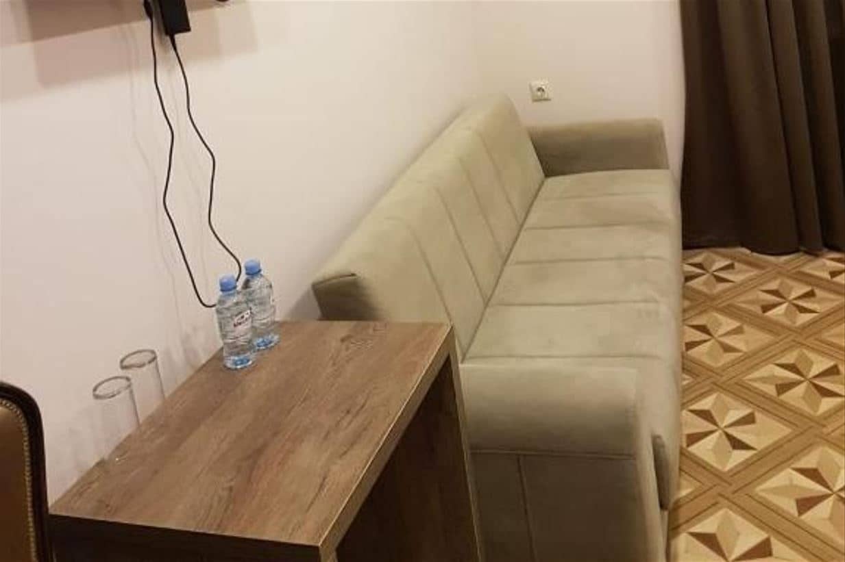 rooms-family-room