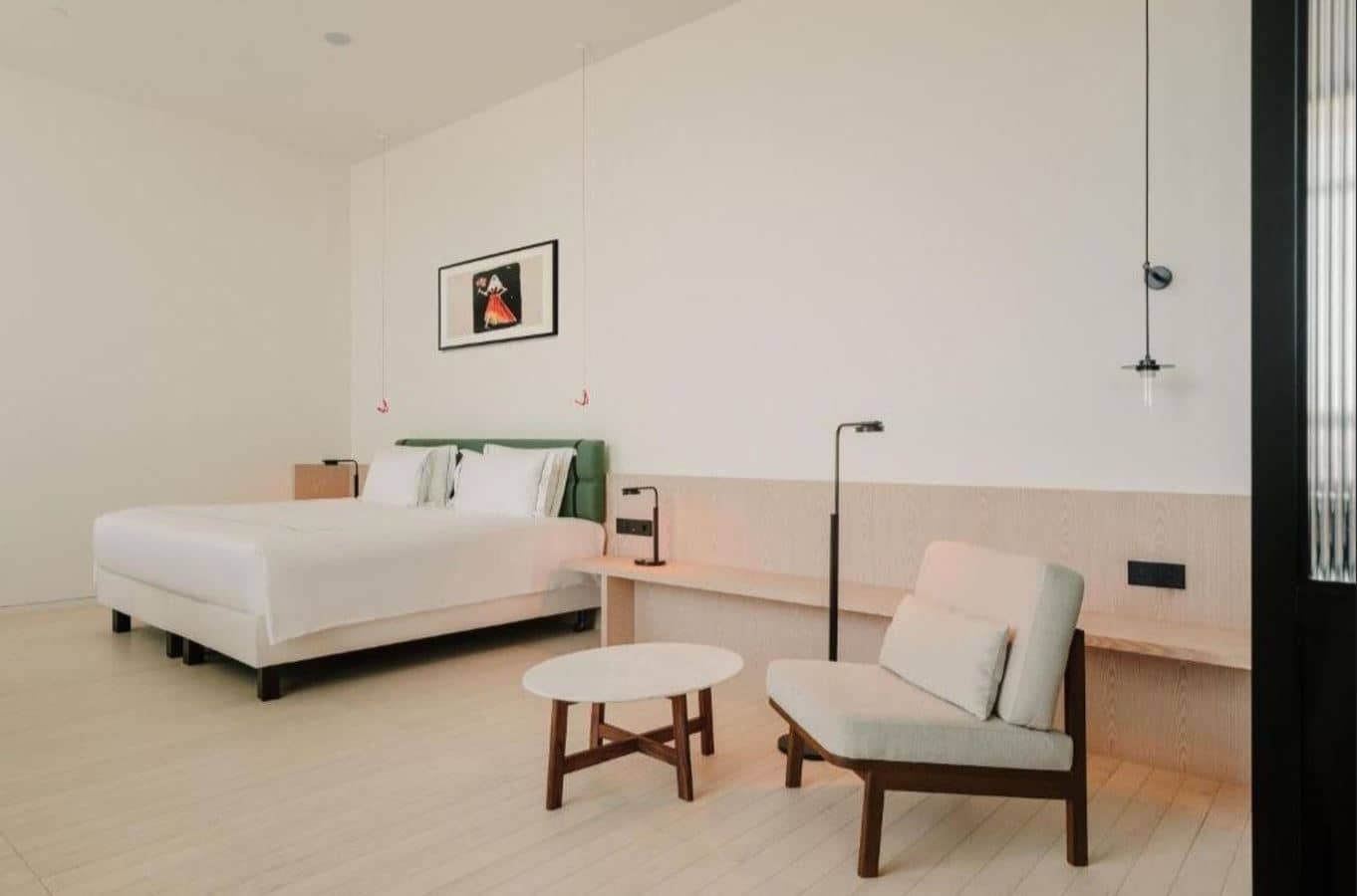 rooms-executive-queen-room