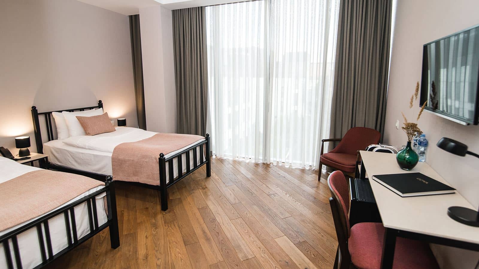 rooms-room-twin