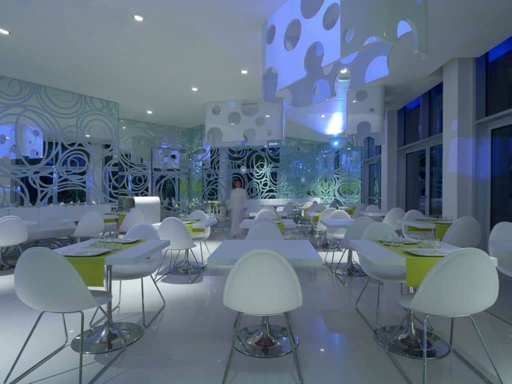 restaurants-restaurant