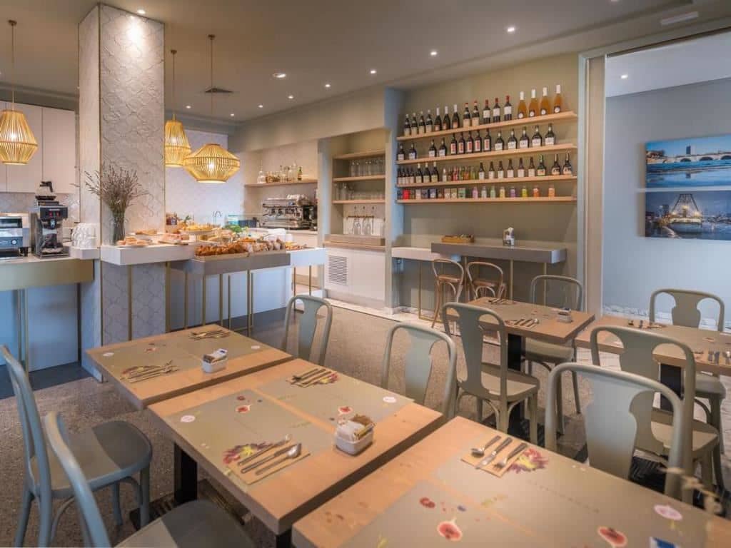 restaurants-breakfast-room