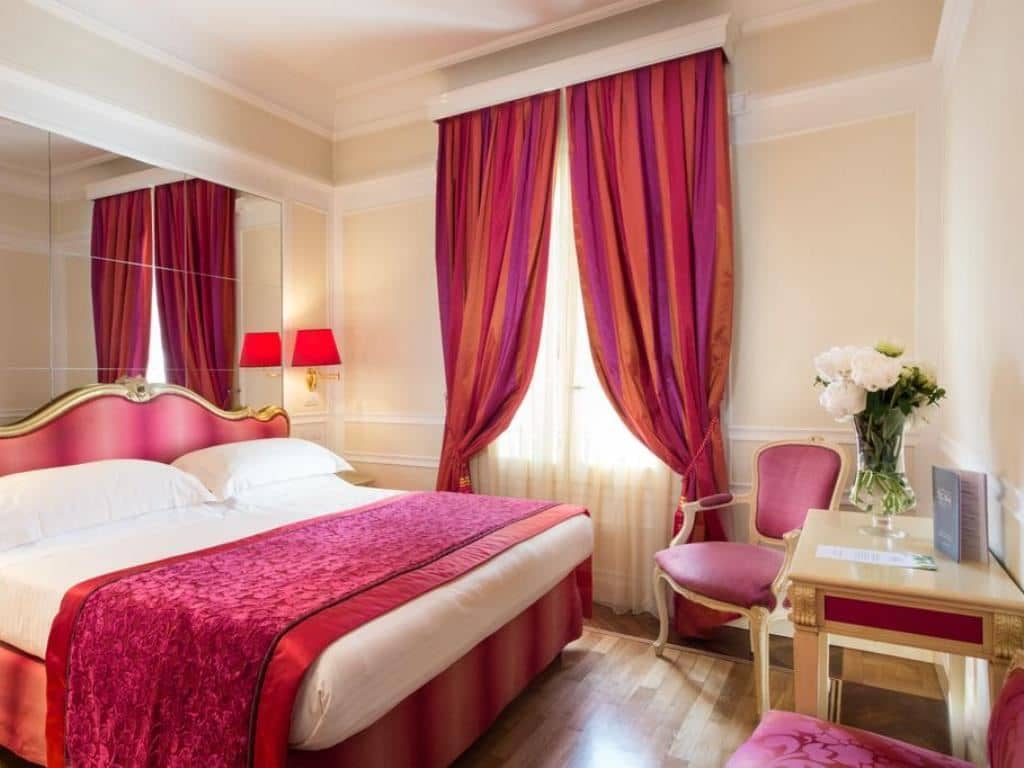 rooms-superior-room