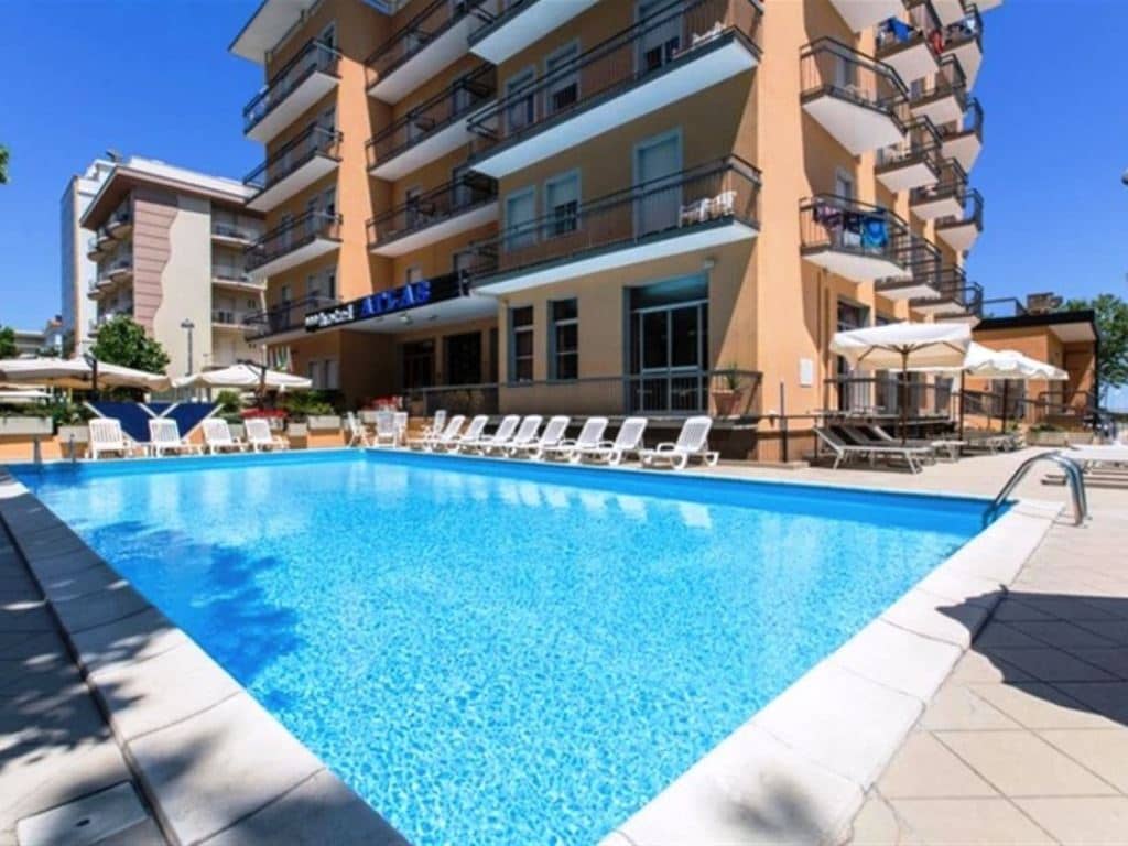 pools-outdoor-pool