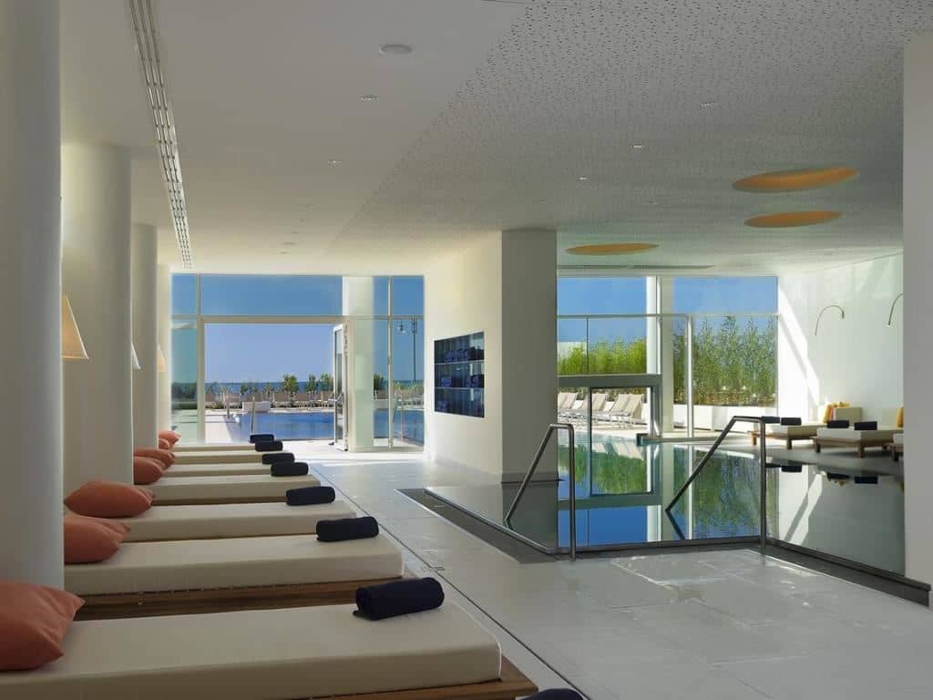 pools-indoor-pool