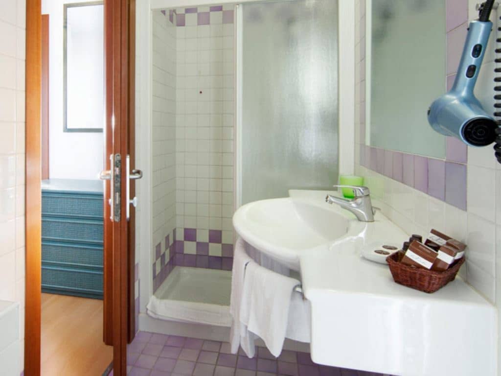 rooms-bilo-3-pax