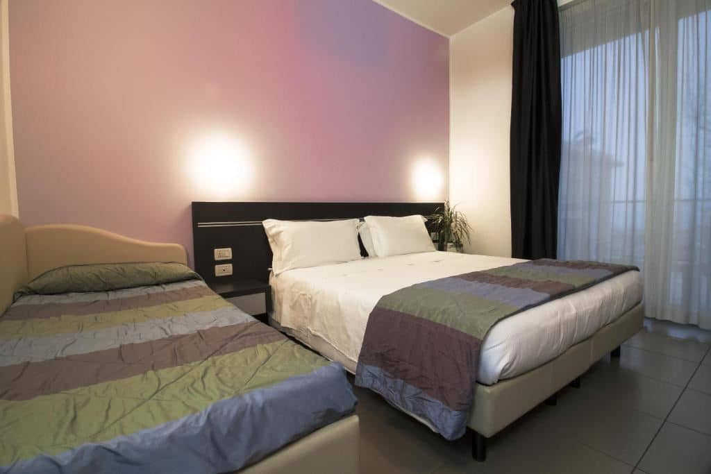 rooms-economy-room