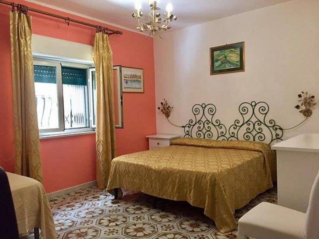 rooms-single-room