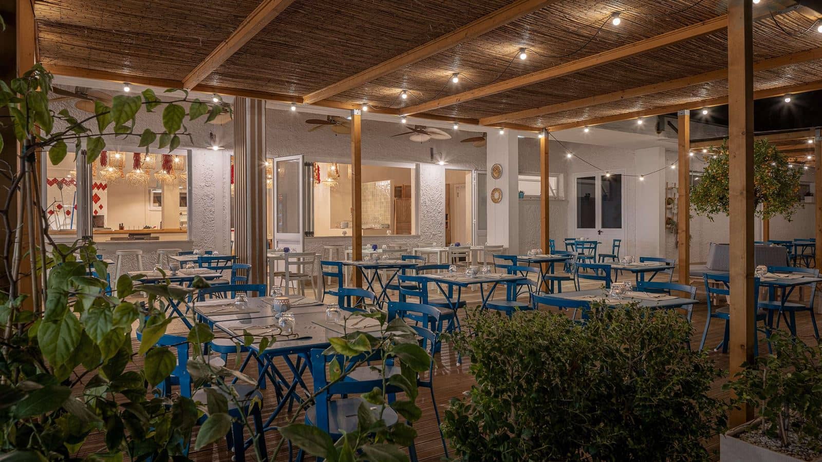 restaurants-restaurants