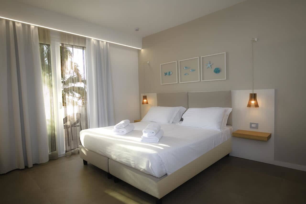 rooms-family-standard-room-with-balcony