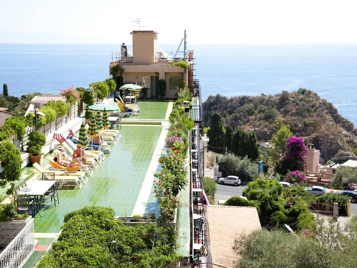 pools-outdoor-pool