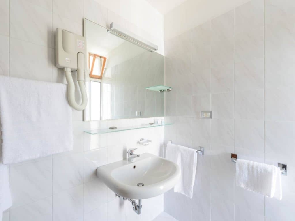 rooms-standard-balcony