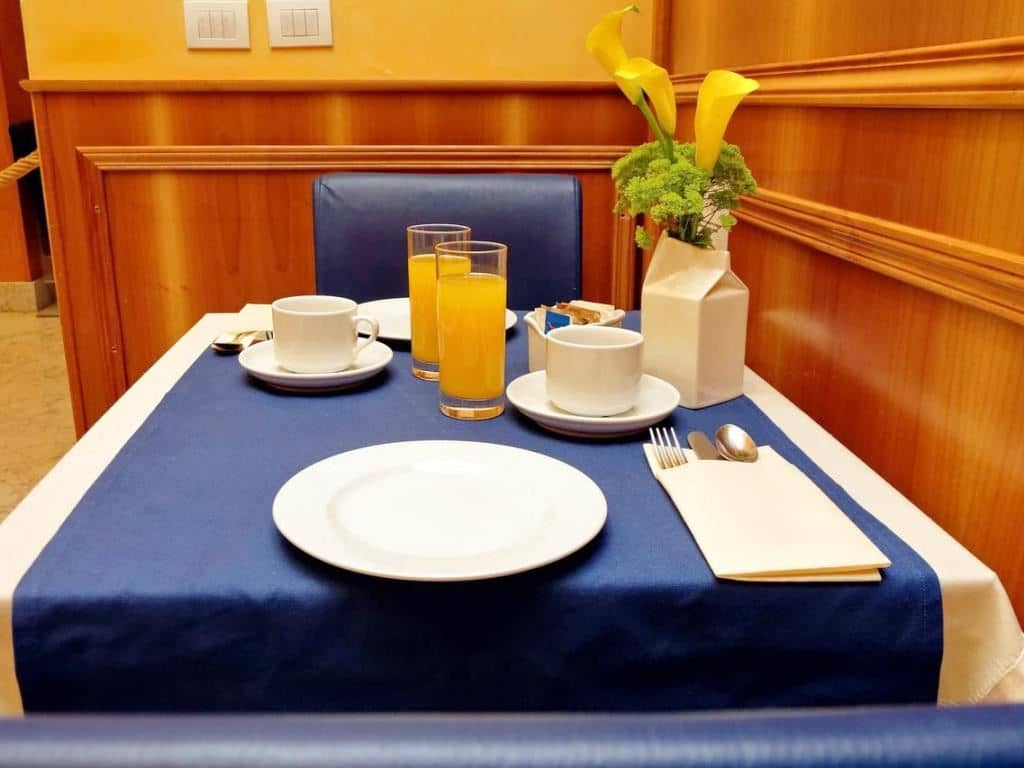 restaurants-breakfast-room